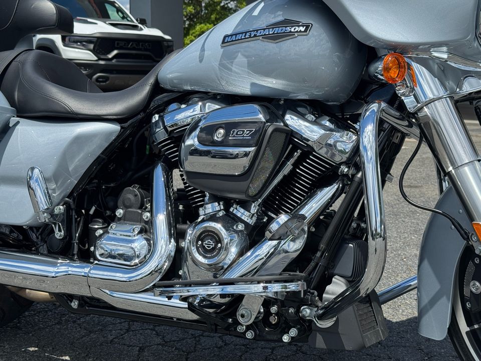 2023 Harley Davidson Street Glide FLHX