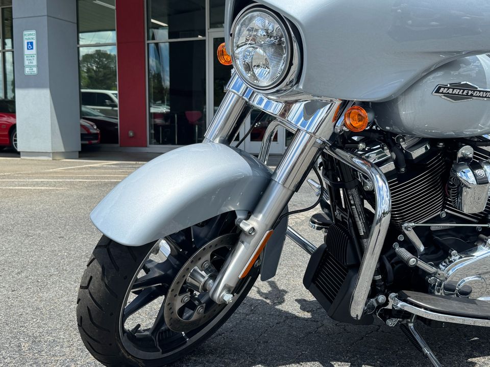 2023 Harley Davidson Street Glide FLHX
