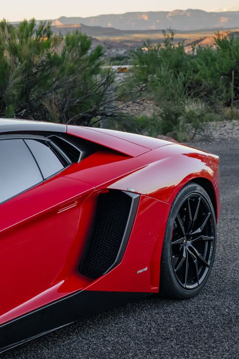 2013 Lamborghini Aventador