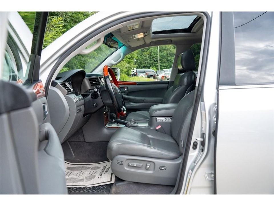 2009 Lexus LX 570