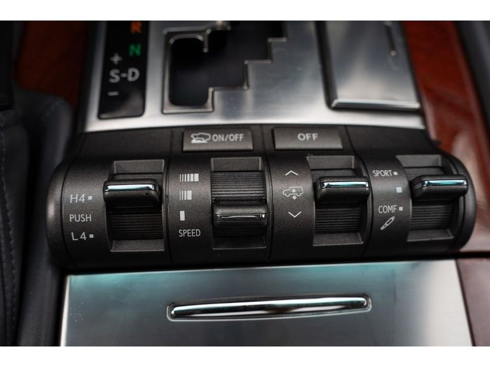2009 Lexus LX 570