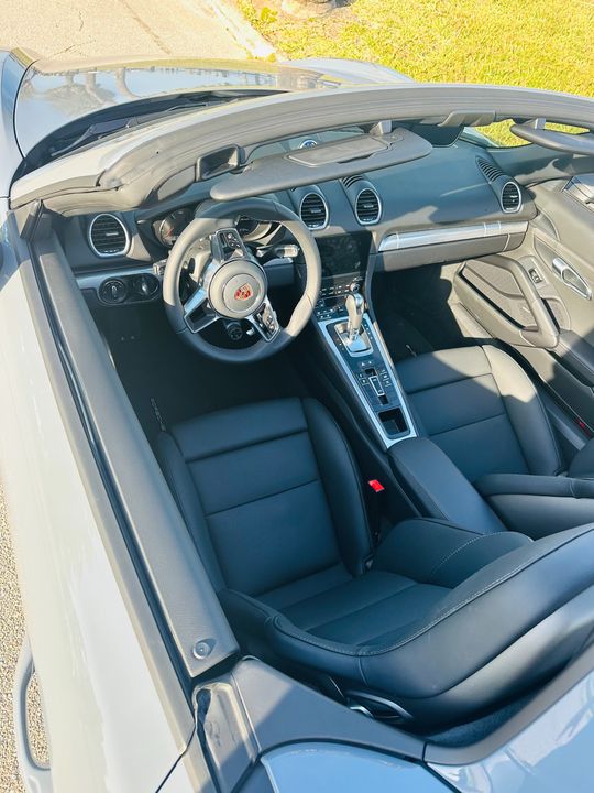 2025 Porsche 718 Boxster