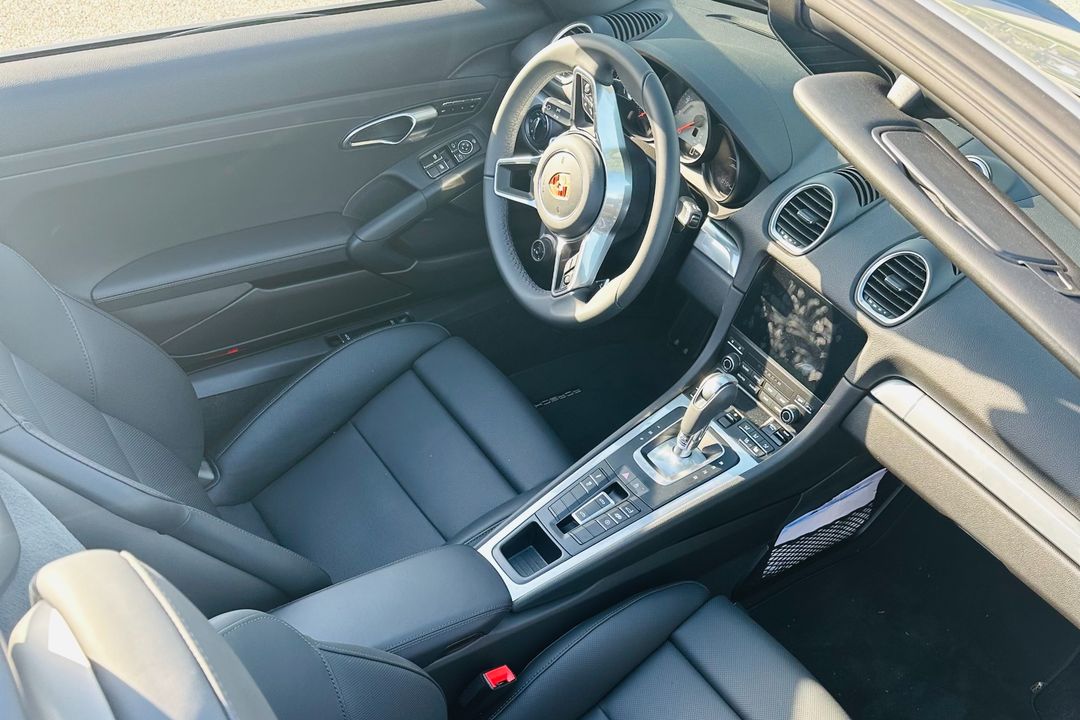 2025 Porsche 718 Boxster