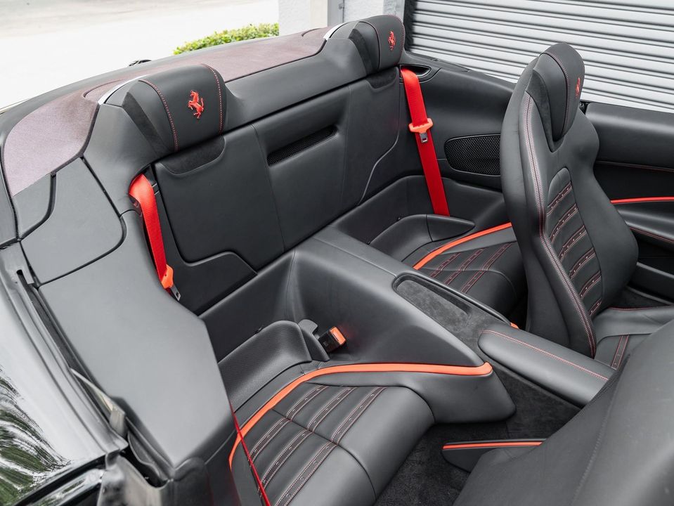 2025 Ferrari Roma Spider