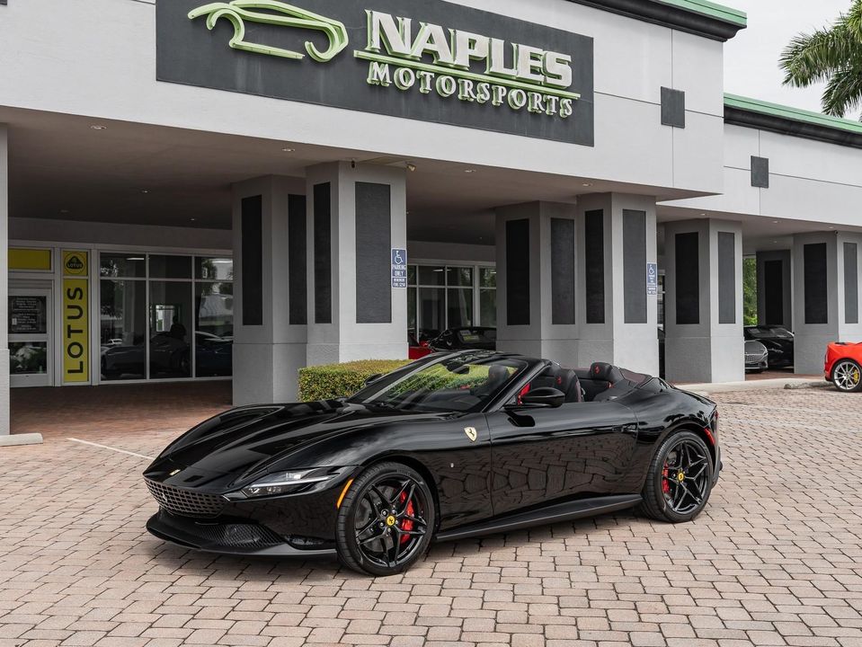 2025 Ferrari Roma Spider