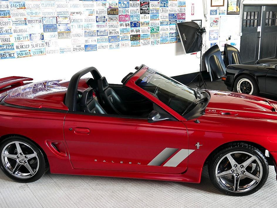 1995 Ford Saleen Mustang