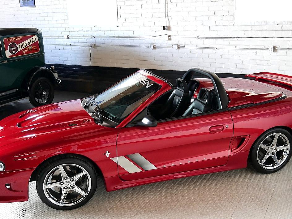 1995 Ford Saleen Mustang