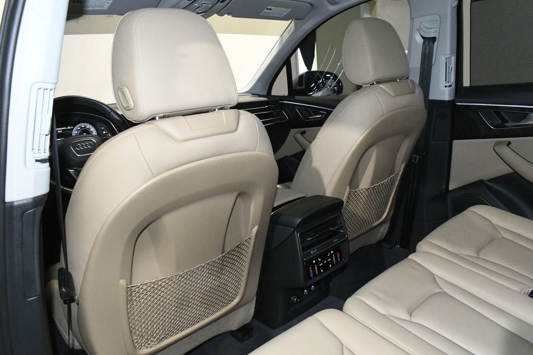 2023 Audi Q7