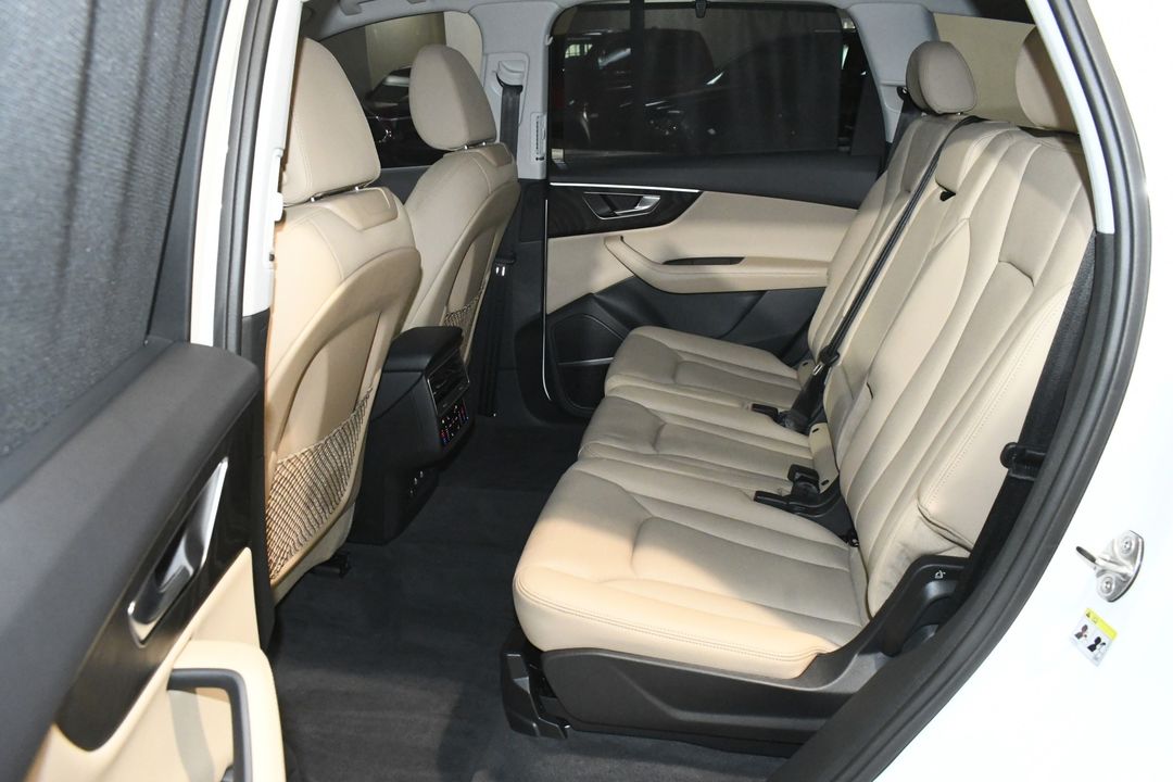 2023 Audi Q7