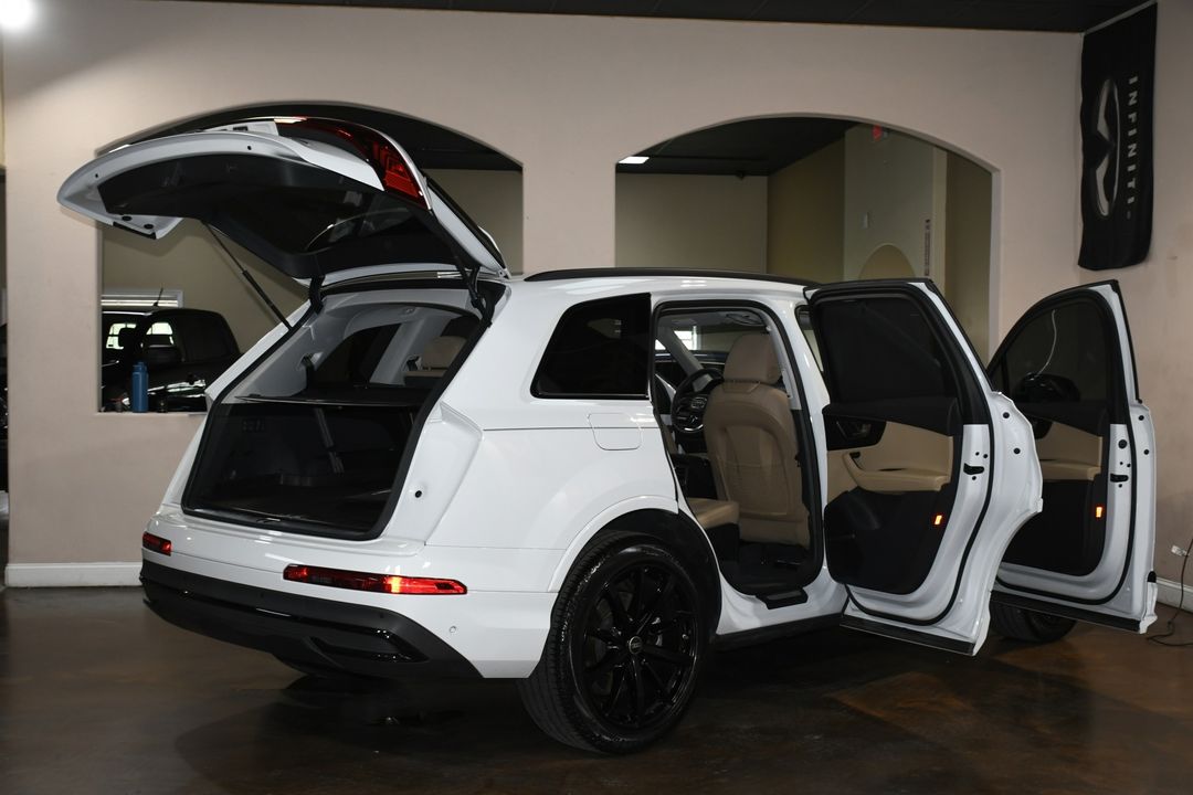 2023 Audi Q7