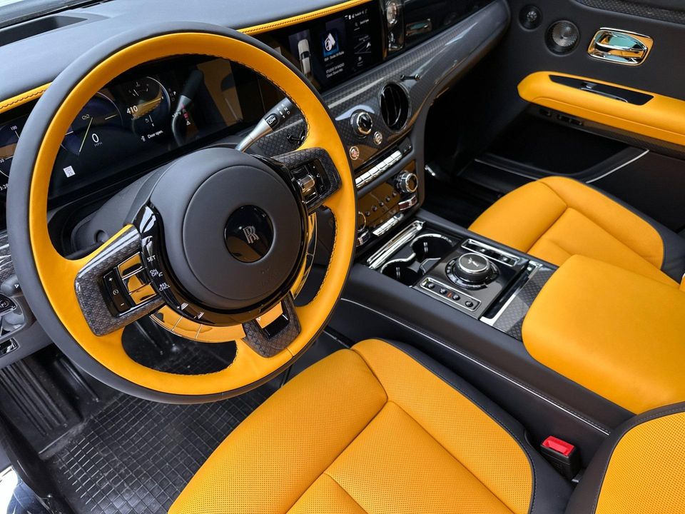 2025 Rolls-Royce Black Badge