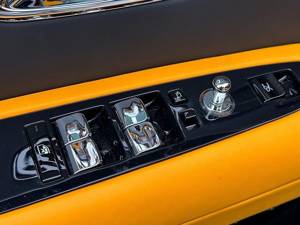 2025 Rolls-Royce Black Badge