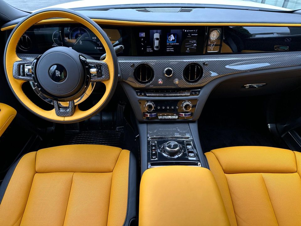 2025 Rolls-Royce Black Badge
