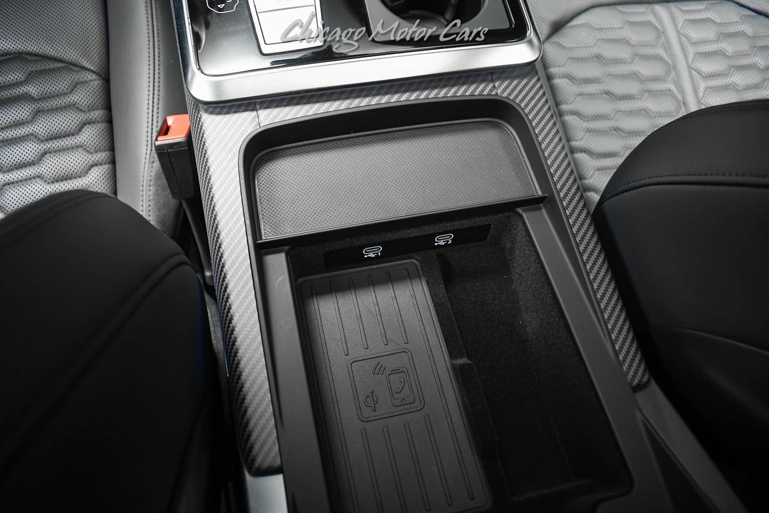 2024 Audi RS Q8