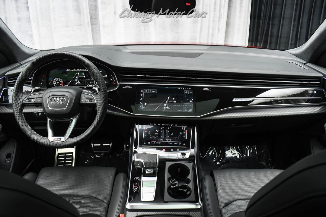 2024 Audi RS Q8