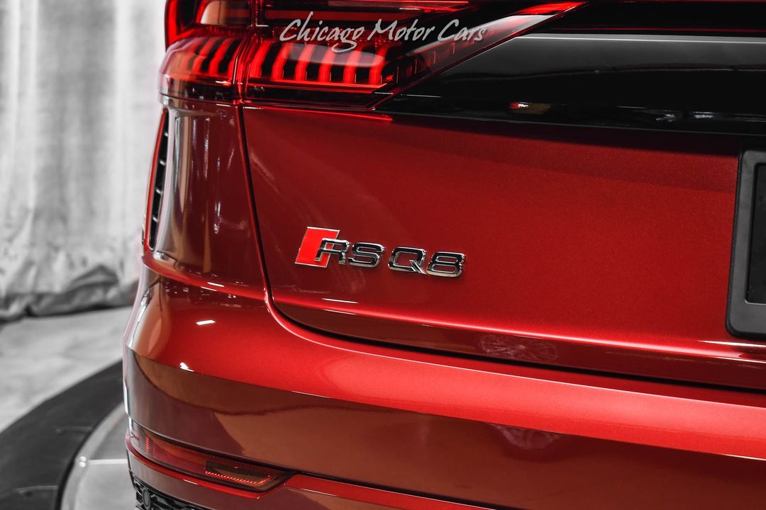 2024 Audi RS Q8