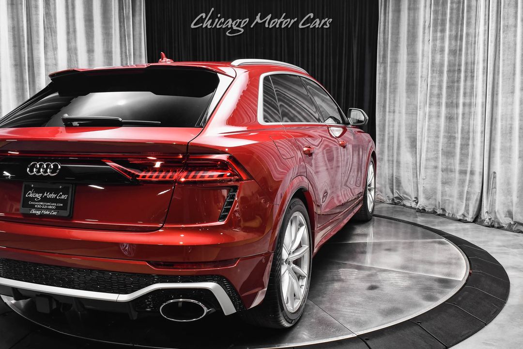 2024 Audi RS Q8