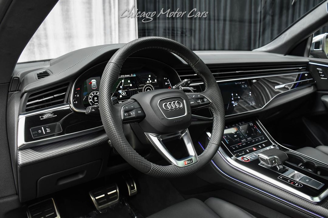 2024 Audi RS Q8