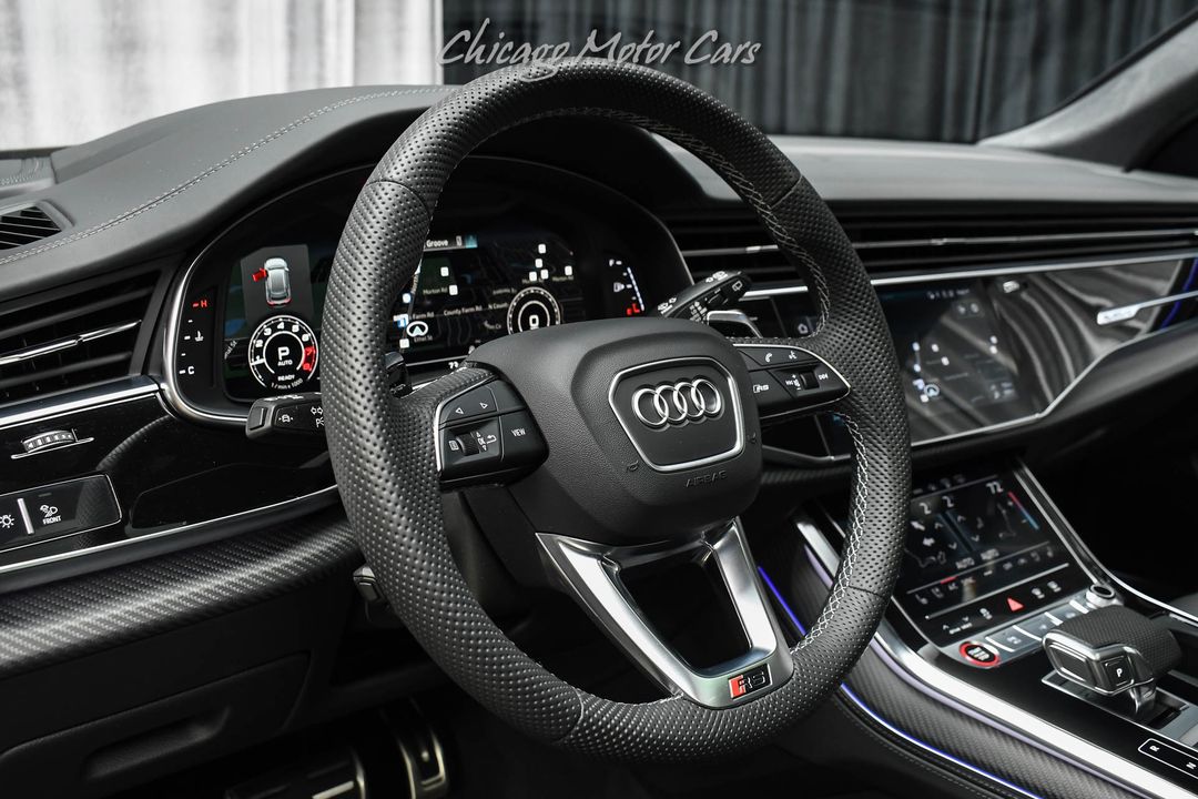 2024 Audi RS Q8