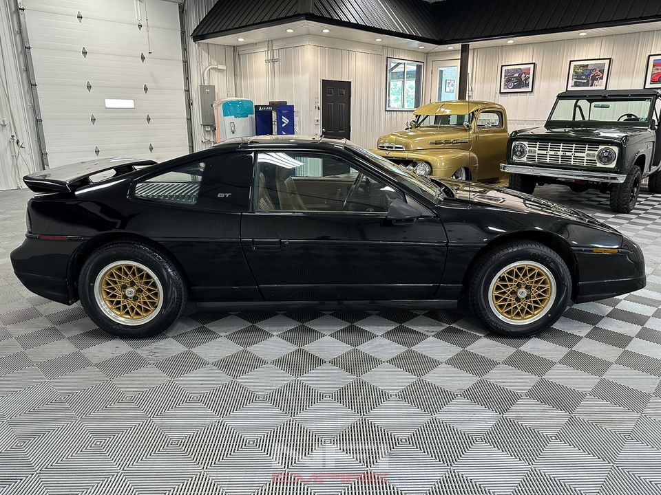 1988 Pontiac Fiero