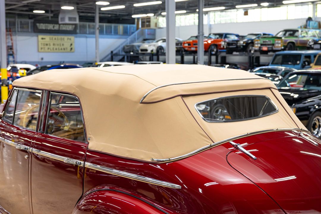 1940 Buick Series 50 Phaeton