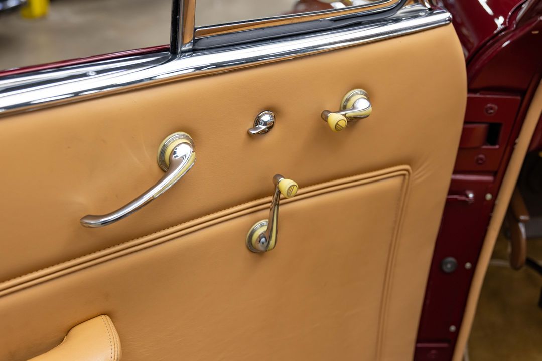 1940 Buick Series 50 Phaeton