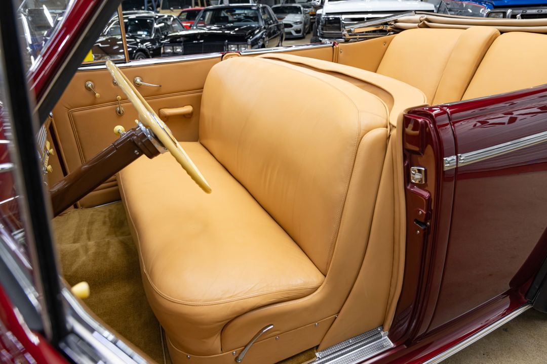 1940 Buick Series 50 Phaeton