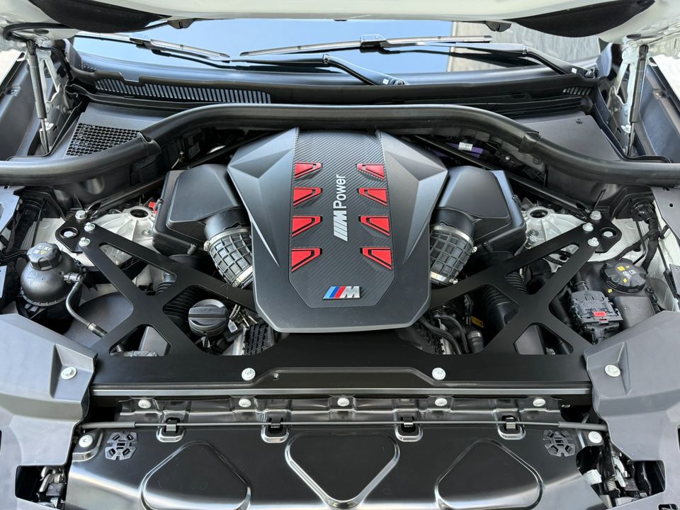 2025 BMW X5 M
