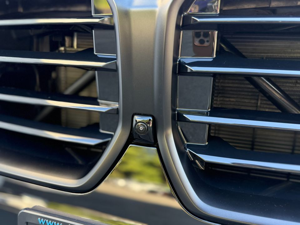 2025 BMW X5 M