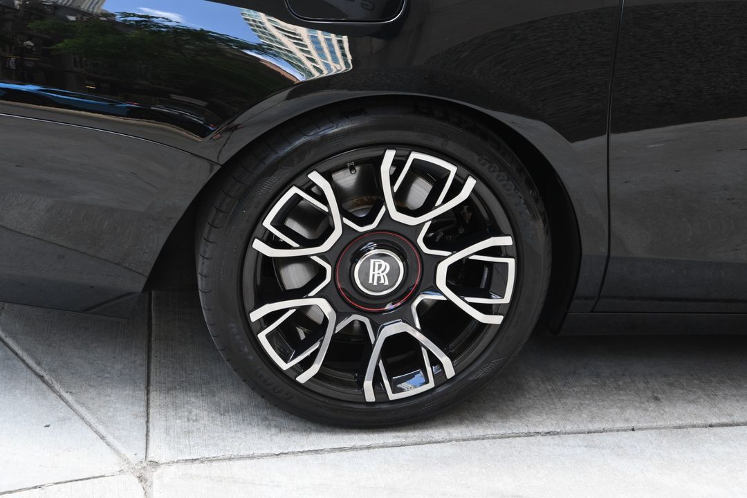 2023 Rolls-Royce Black Badge Ghost