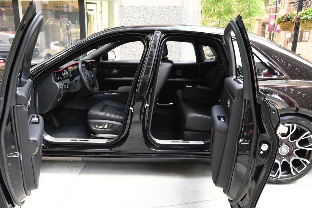 2023 Rolls-Royce Black Badge Ghost