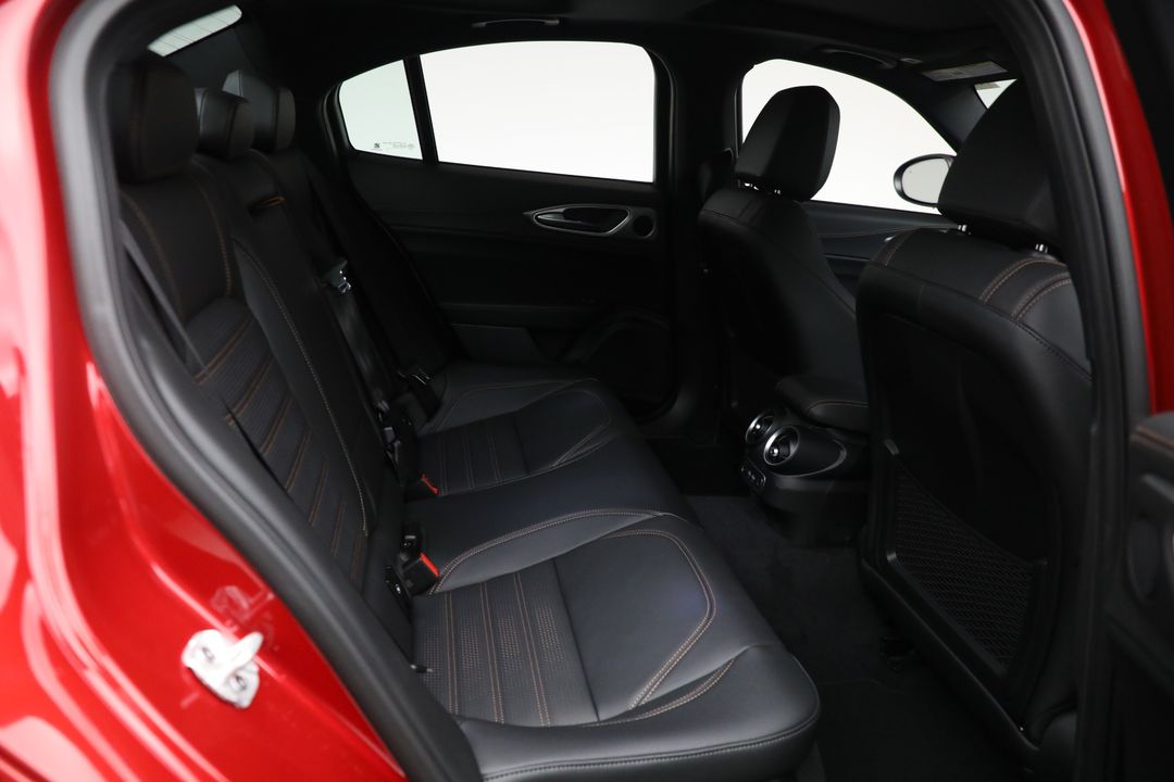 2025 Alfa Romeo Giulia