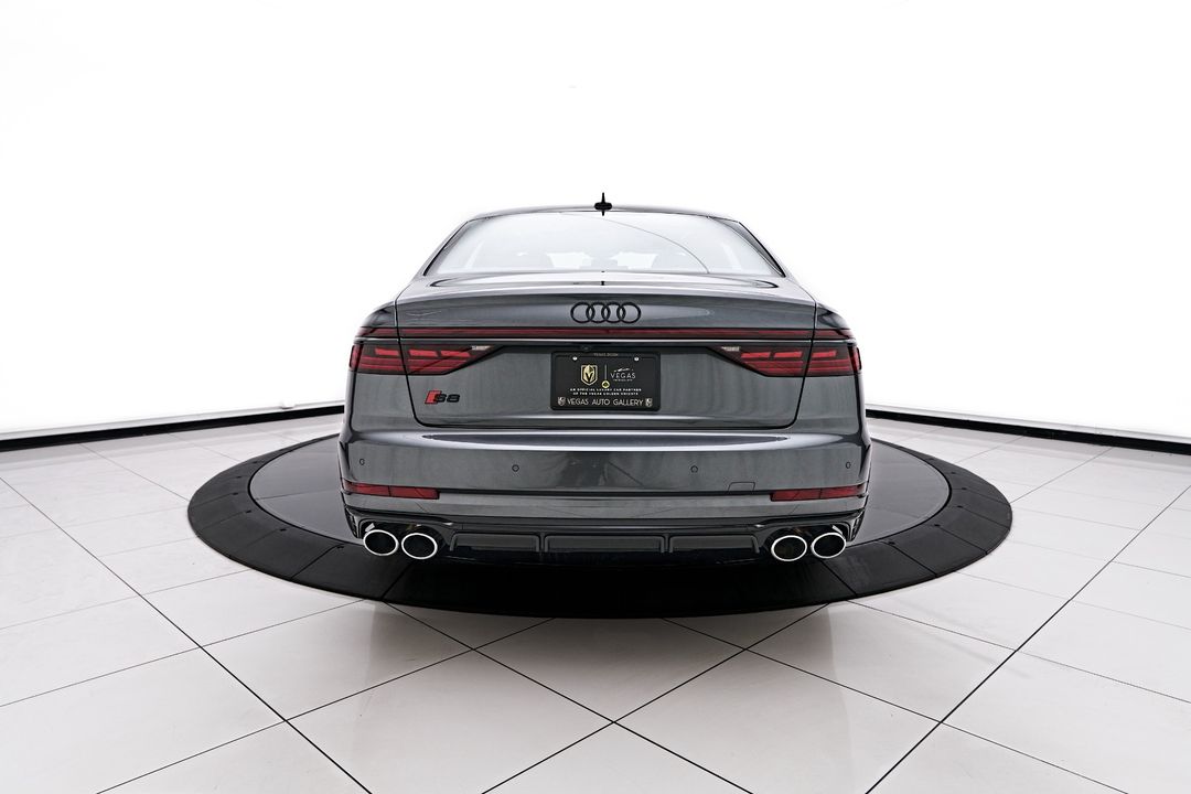 2025 Audi S8
