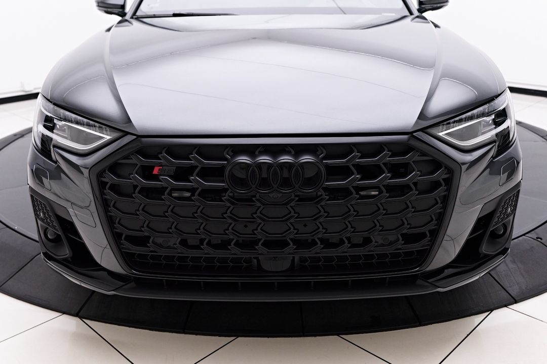 2025 Audi S8