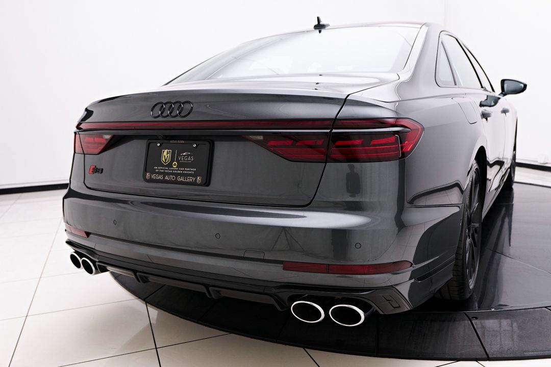 2025 Audi S8