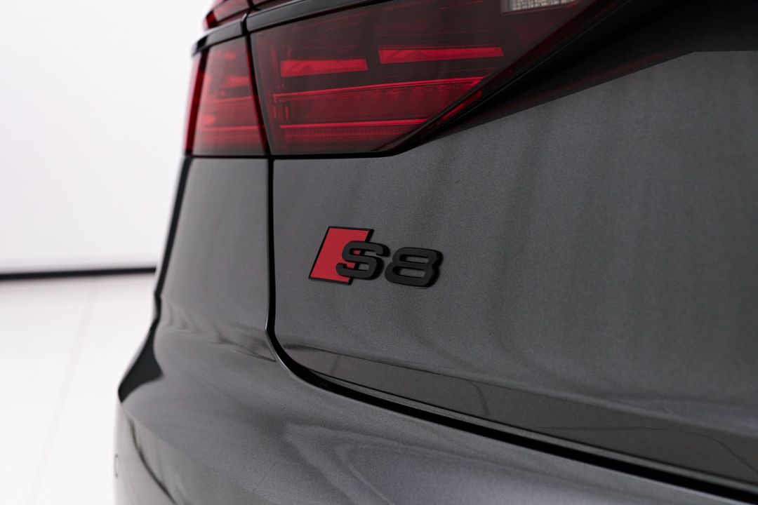 2025 Audi S8