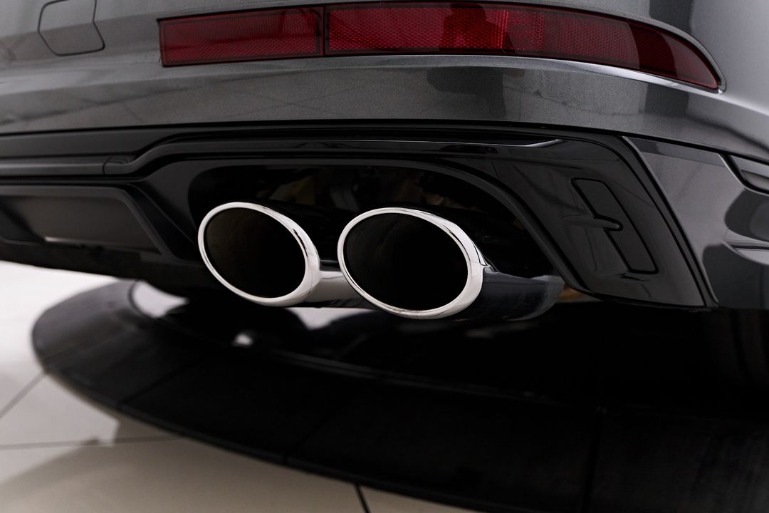 2025 Audi S8