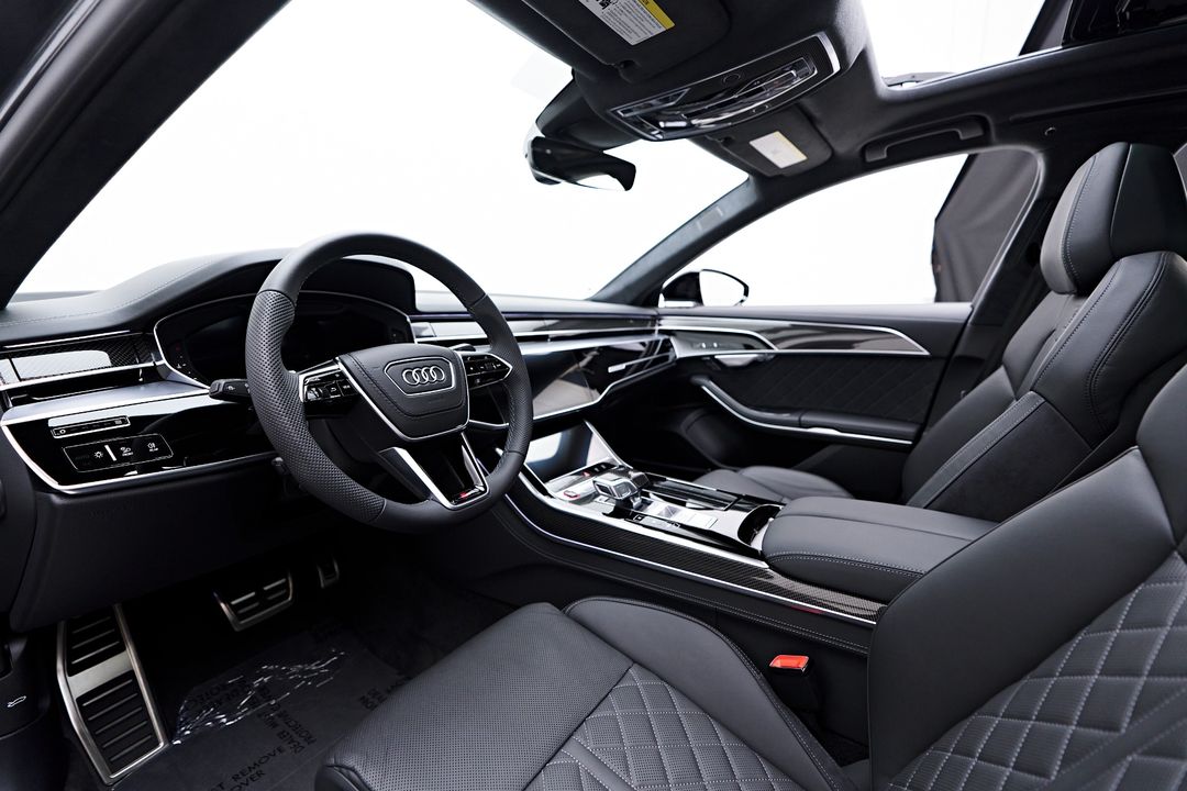 2025 Audi S8
