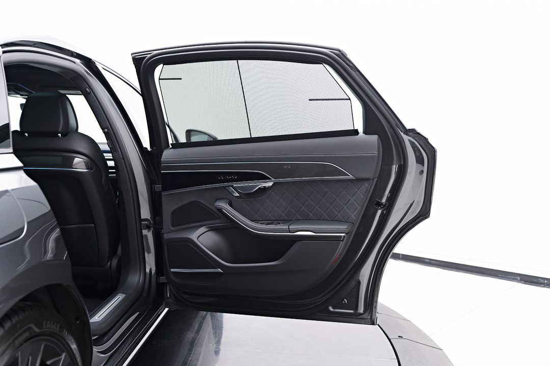2025 Audi S8