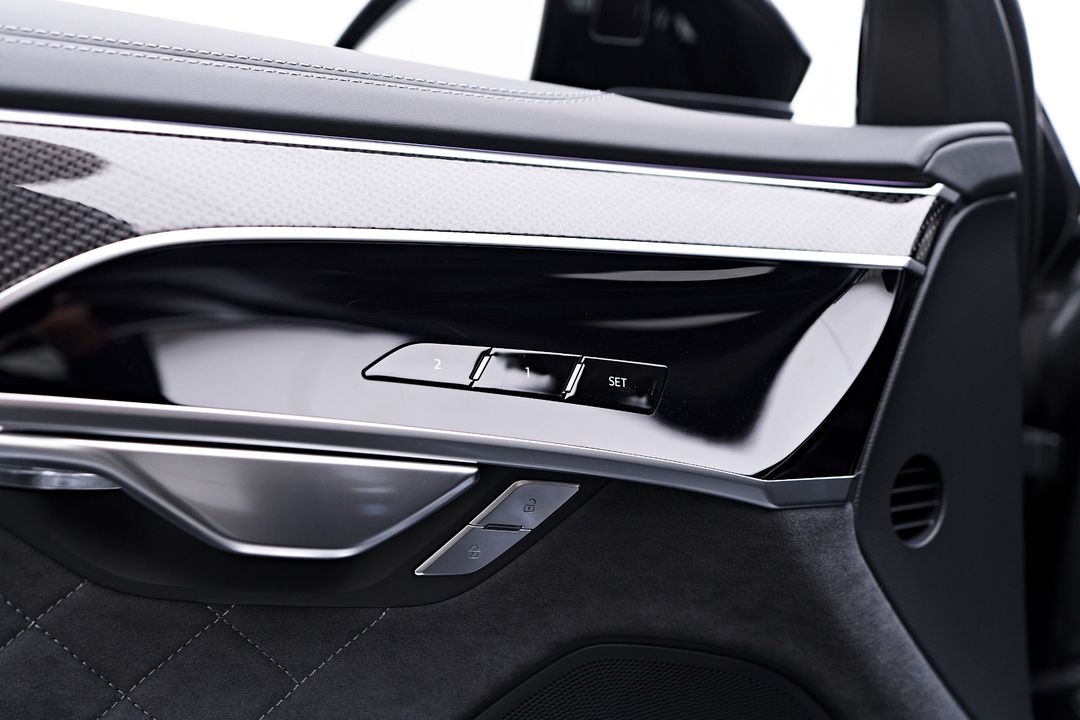 2025 Audi S8