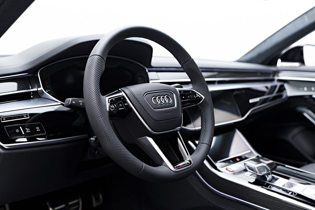 2025 Audi S8