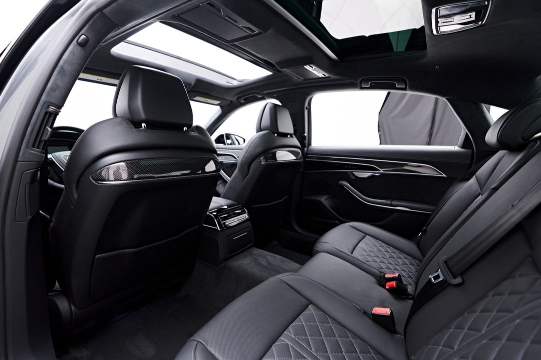2025 Audi S8