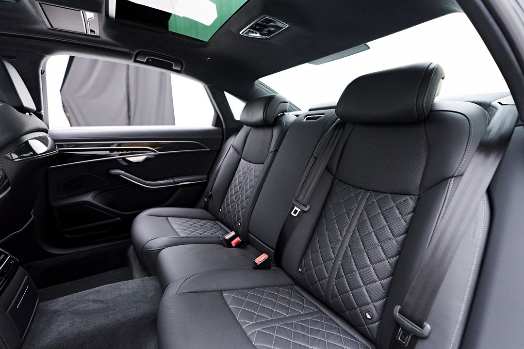 2025 Audi S8
