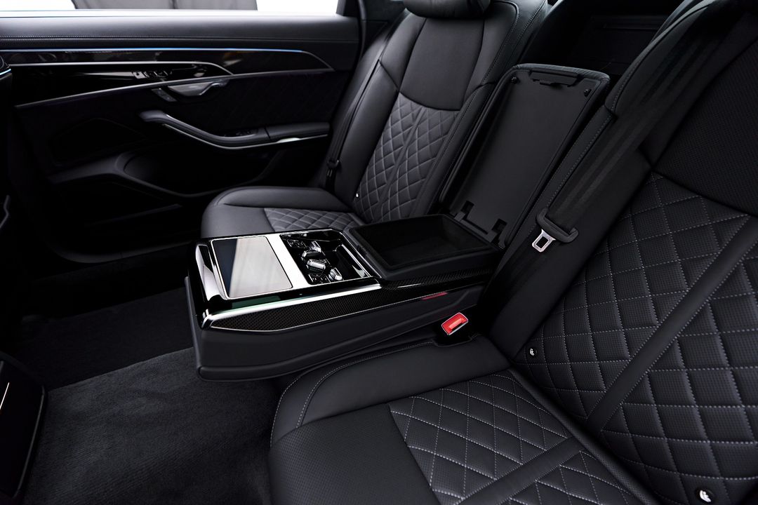 2025 Audi S8
