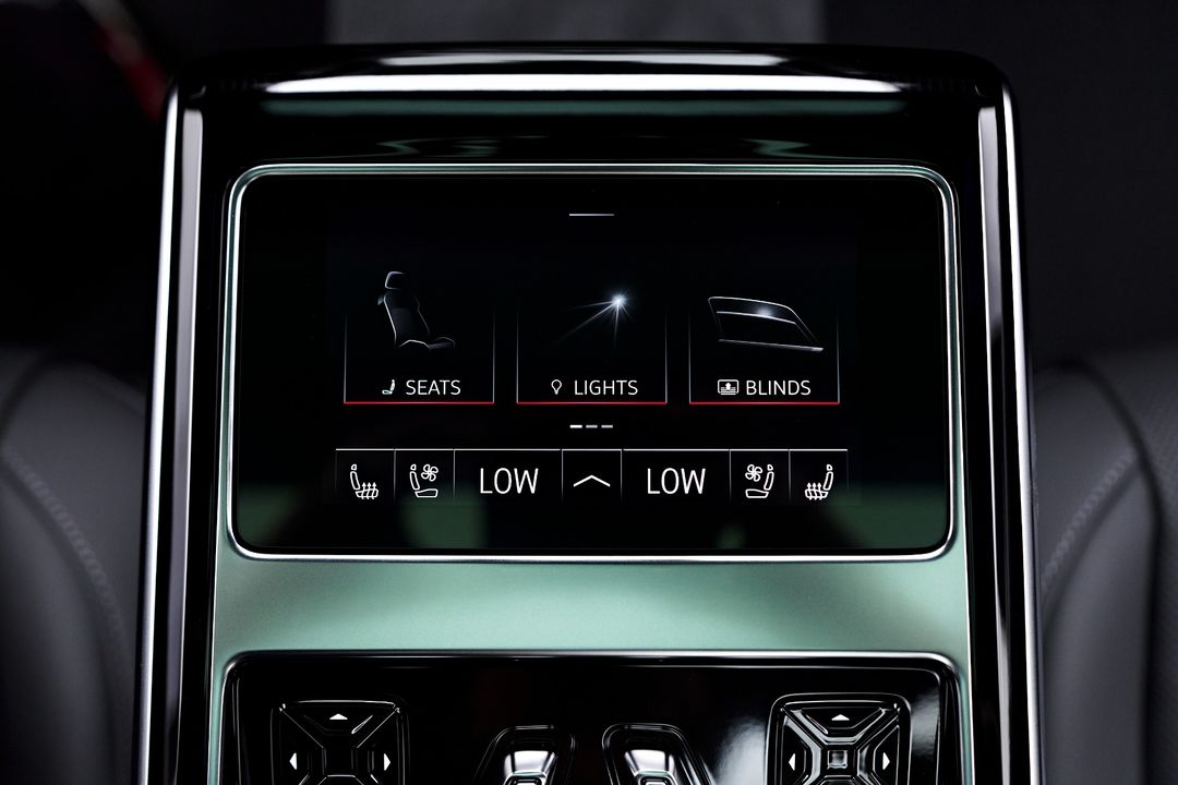 2025 Audi S8