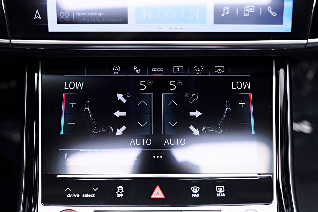 2025 Audi S8