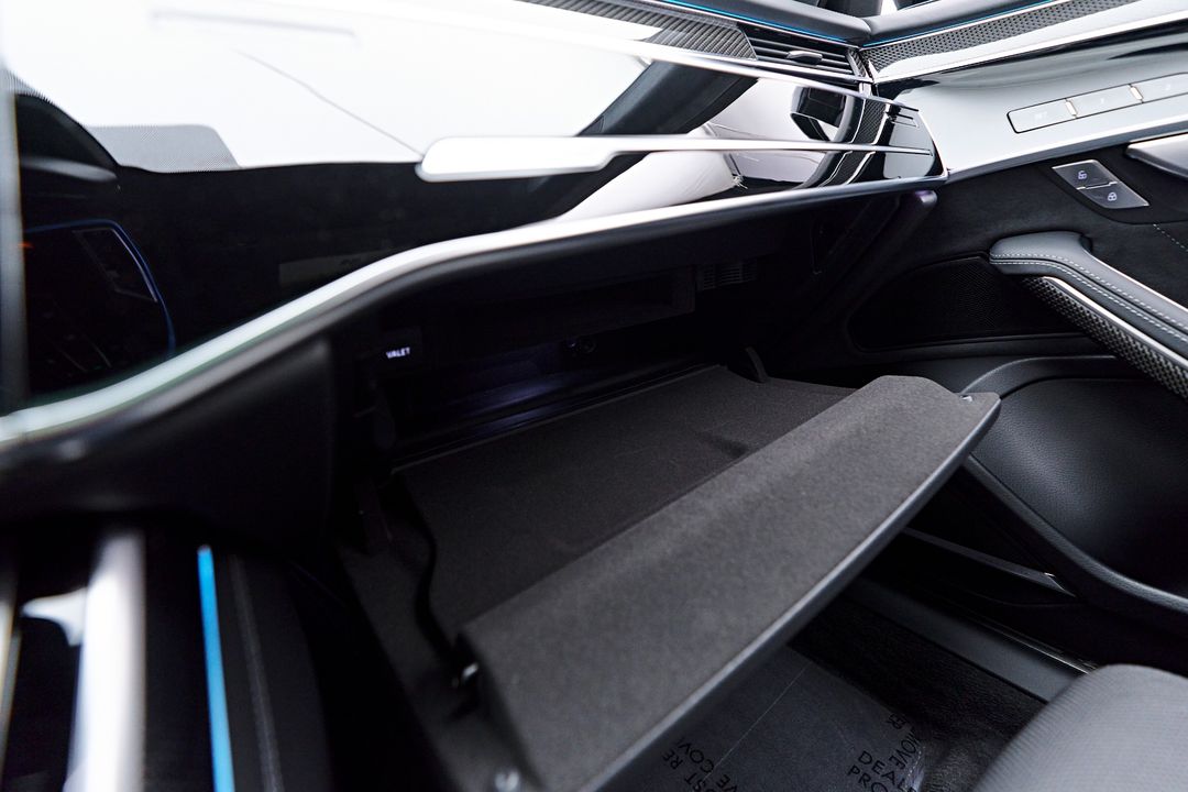2025 Audi S8