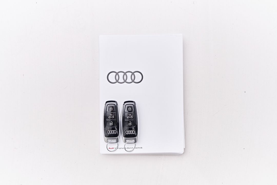 2025 Audi S8