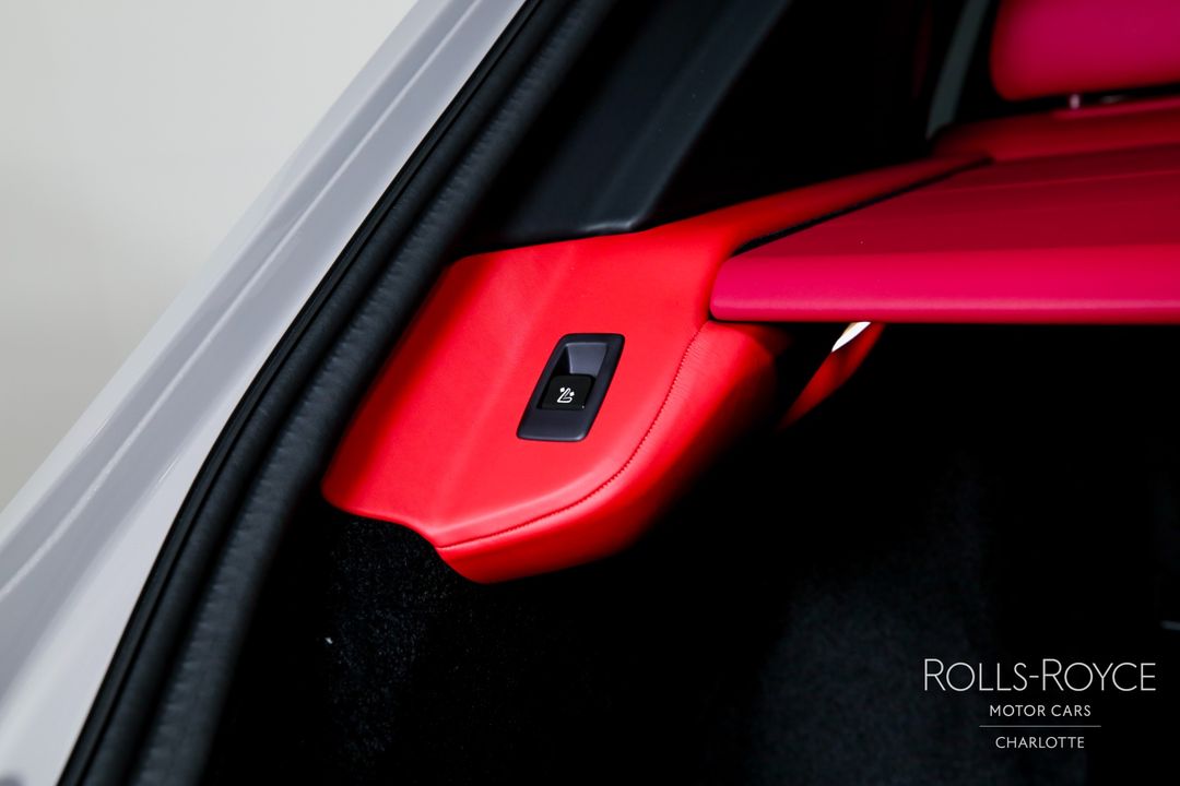 2025 Rolls-Royce Black Badge Cullinan