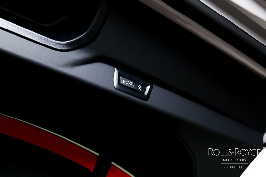 2025 Rolls-Royce Black Badge Cullinan